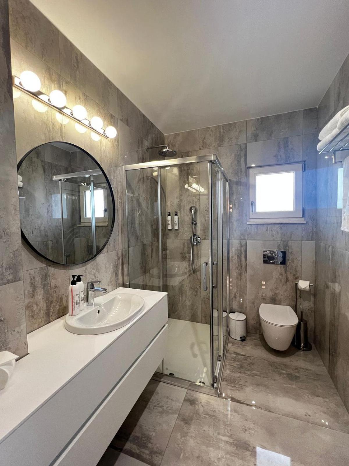 Boutique Hotel Bals المظهر الخارجي الصورة