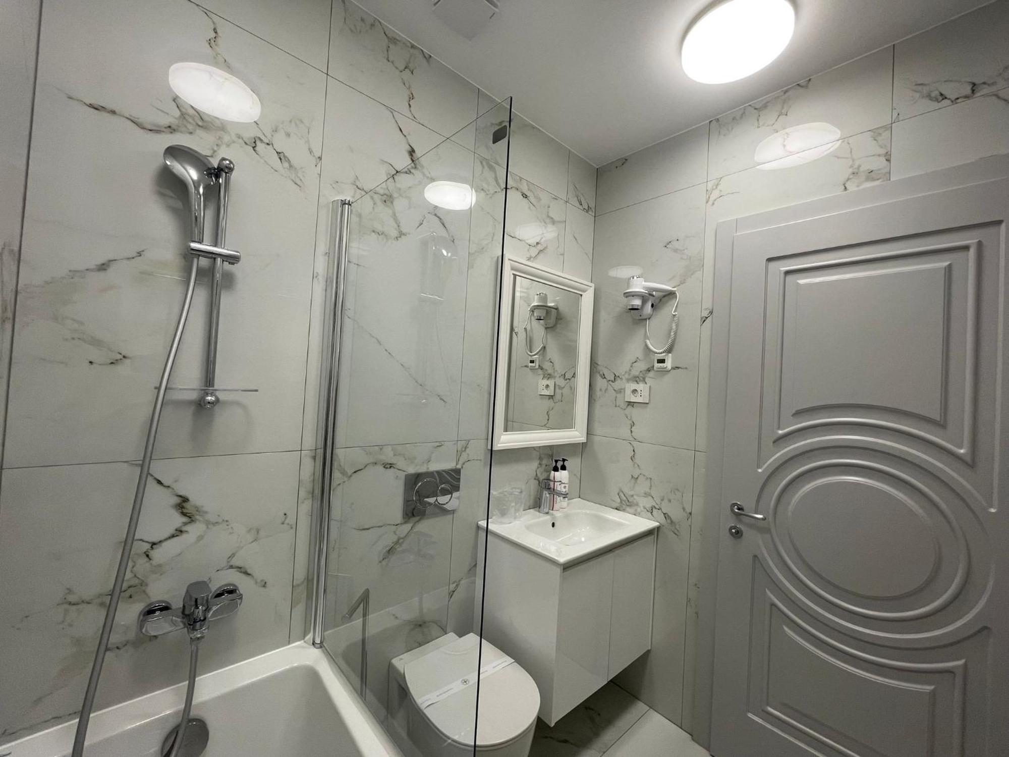 Boutique Hotel Bals المظهر الخارجي الصورة